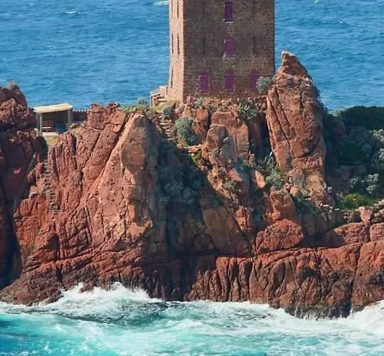 T2 Rez De Jardin Proximite Et Centre شقة Saint-Raphaël