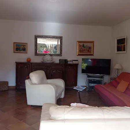 T2 Rez De Jardin Proximite Et Centre Apartment