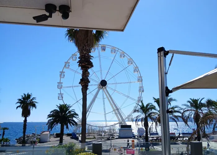 T2 Rez De Jardin Proximite Et Centre Saint-Raphael (Var)